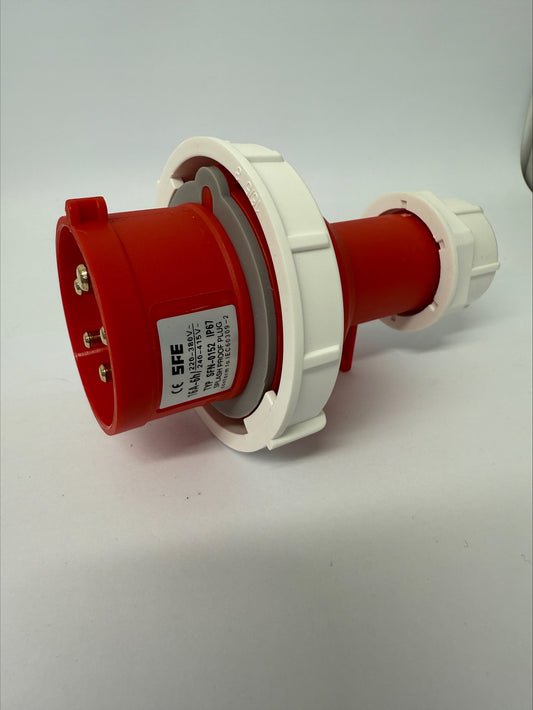 32A 3P+E+N 415V Plug IP67
